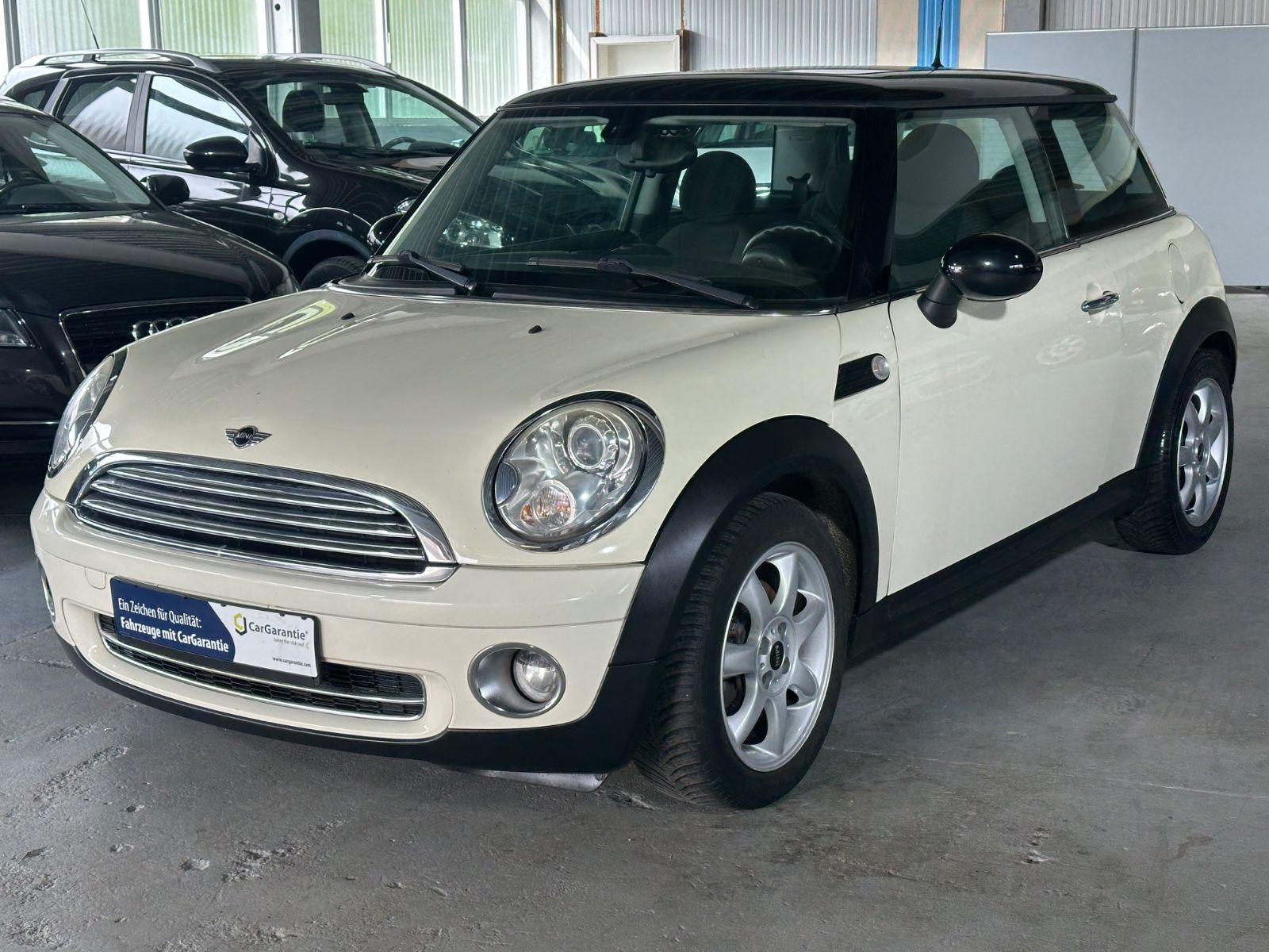 MINI COOPER*PANO*SHZ*PDZ*MFL*KLIMAAUT*ALU*8-FACH